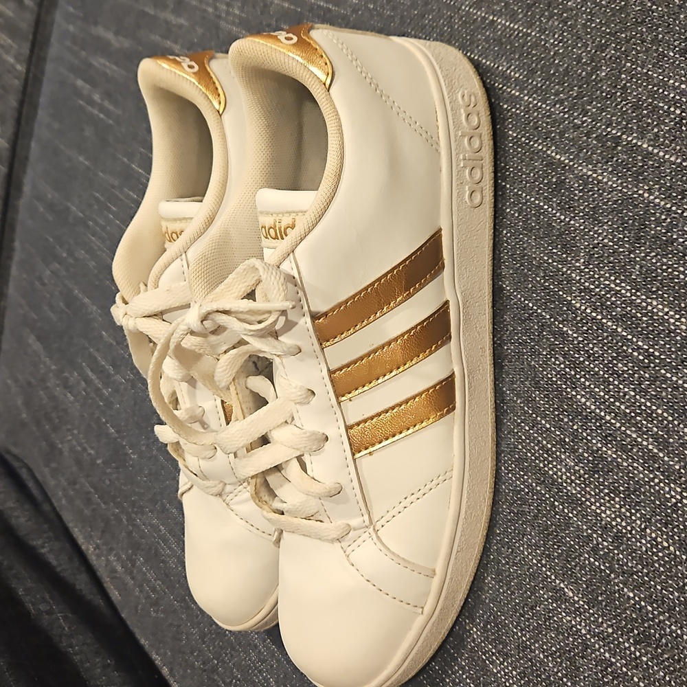 Adidas Sneakers  YOUTH 5 Womens ~7 - Picture 3 of 10